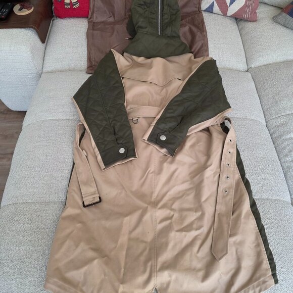 Limited Edition Burberry Trench Coat #114 of 150 Collection - Picture 4 of 16